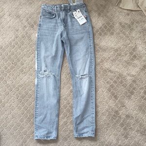 BRAND NEW- ZARA HI RISE SLIM JEANS